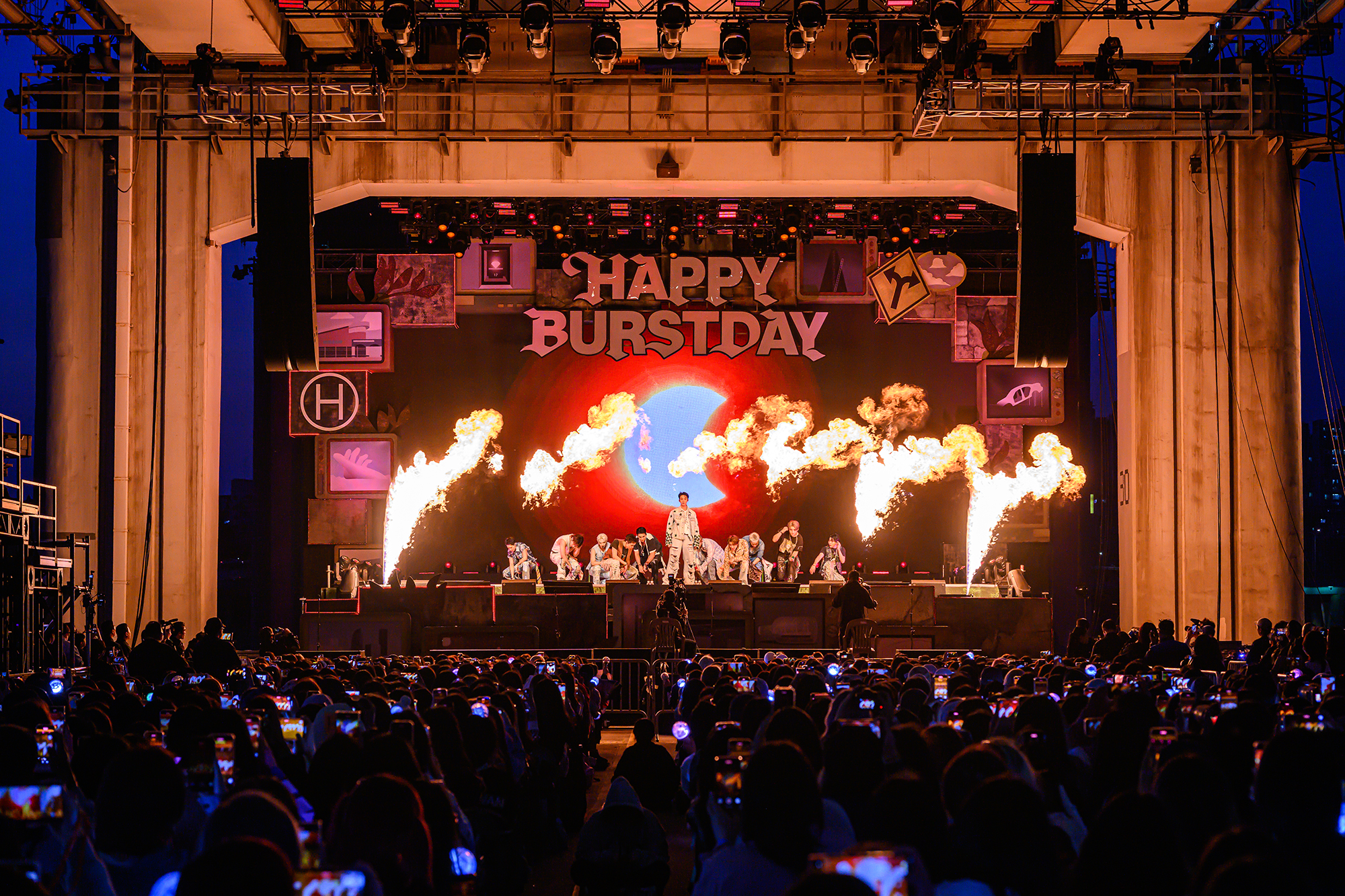 SEVENTEEN's 10th Anniversary: A “BURST” of Rebirth at Jamsu Bridge